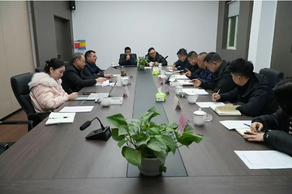 川交公司黨委委員、監(jiān)事會主席左孔海與阿壩建投舉行地材供應(yīng)推進(jìn)座談會