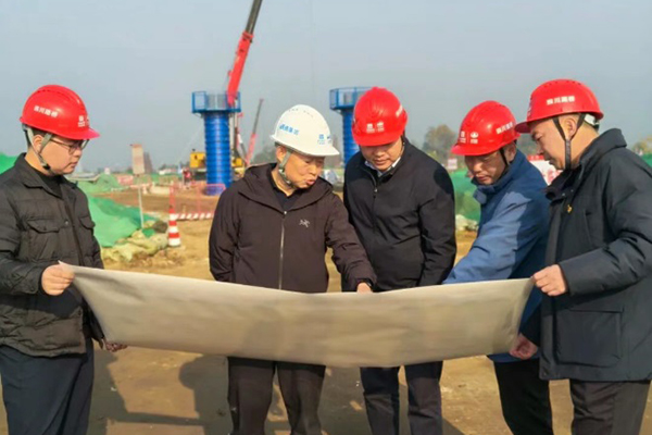 川交公司黨委副書記、董事、總經(jīng)理魯正偉赴多項目開展專項檢查督導(dǎo)