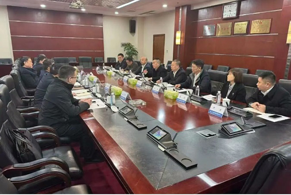 川交公司與元氏縣政府舉行工作座談