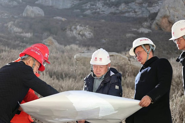 川交公司黨委副書記、董事、總經(jīng)理魯正偉赴多項(xiàng)目開展專項(xiàng)檢查督導(dǎo)